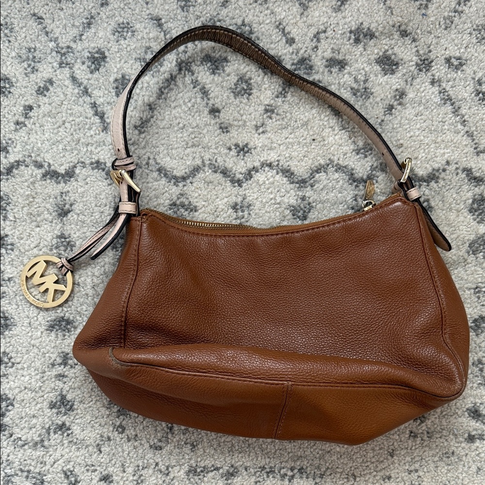 MICHAEL Michael Kors Tan Leather Shoulder Bag